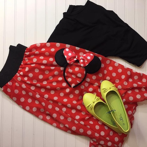 LuLaRoe Other - 🔴Minnie Mouse Skirt 2X & Shoes Sz 8 !!!🔴